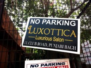 No Parking Board - Luxottica